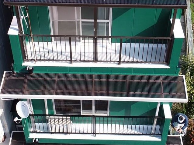 明石市のベランダ防水が完了した3階建て